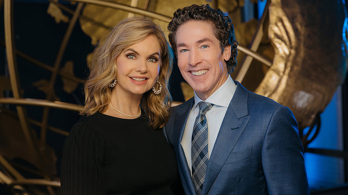 An image of Victoria and Joel Osteen.